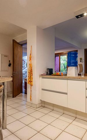Casa para alugar com 430m², 6 quartos e 2 vagas Casa para alugar com 430m², 6 quartos e 2 vagasCasa 1 - Cozinha
