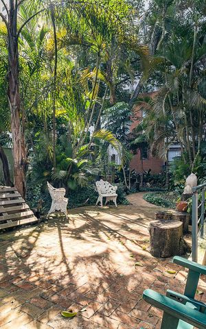 Casa para alugar com 430m², 6 quartos e 2 vagas Casa para alugar com 430m², 6 quartos e 2 vagasQuintal