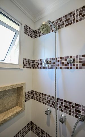 Apartamento à venda com 64m², 2 quartos e 2 vagasBanheiro Suíte 1