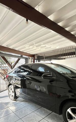 Casa à venda com 170m², 3 quartos e 2 vagasGaragem