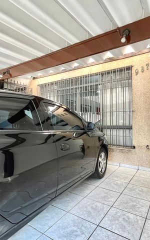 Casa à venda com 170m², 3 quartos e 2 vagasGaragem