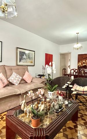 Casa à venda com 170m², 3 quartos e 2 vagasSala