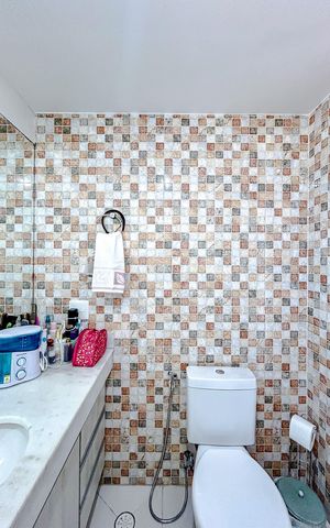 Apartamento à venda com 100m², 3 quartos e 2 vagasBanheiro da Suíte
