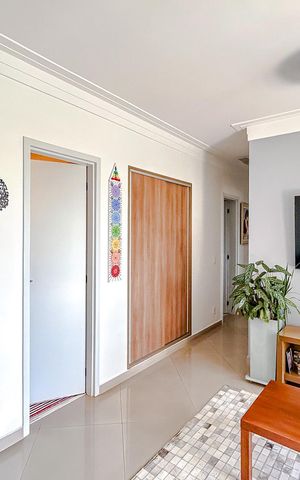 Apartamento à venda com 100m², 3 quartos e 2 vagasSala