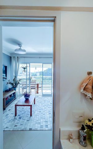 Apartamento à venda com 100m², 3 quartos e 2 vagasLavabo