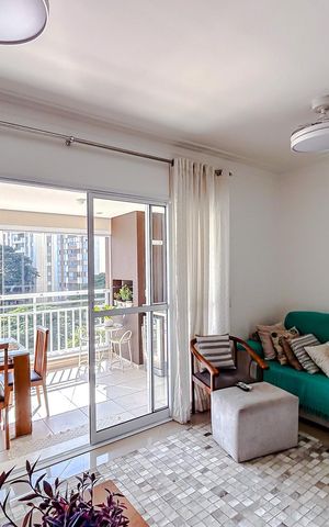 Apartamento à venda com 100m², 3 quartos e 2 vagasSala