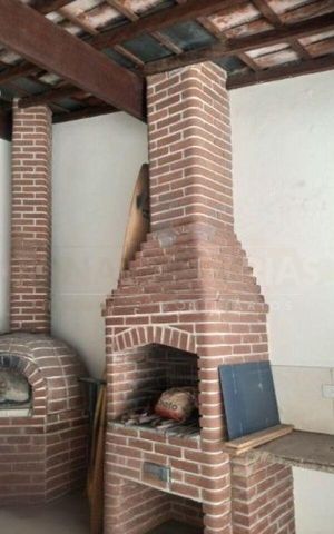 Casa à venda com 143m², 5 quartos e 2 vagas