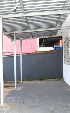 Casa à venda com 250m², 3 quartos e 6 vagasVaranda
