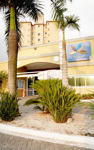 Apartamento para alugar com 57m², 2 quartos e 2 vagasFachada e portaria