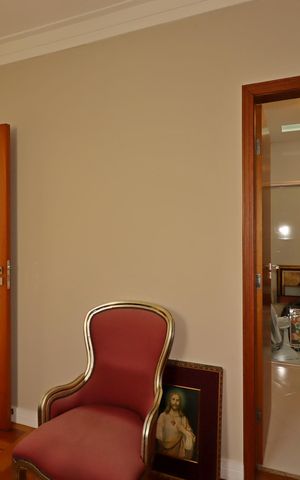 Casa à venda com 175m², 3 quartos e 2 vagasSuíte 2