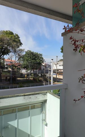 Casa à venda com 175m², 3 quartos e 2 vagasSacada da Suíte 3
