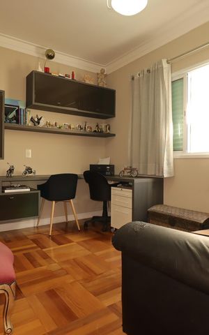 Casa à venda com 175m², 3 quartos e 2 vagasSuíte 2