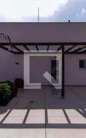 Apartamento à venda com 33m², 1 quarto e sem vaga