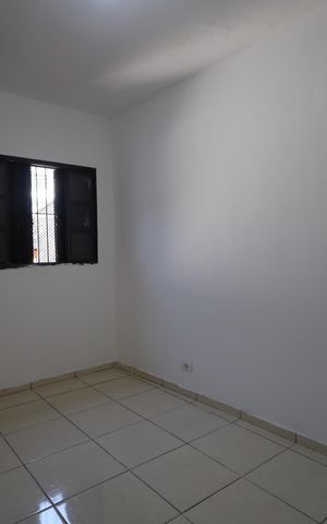 Casa para alugar com 100m², 2 quartos e 1 vagaQuarto 1