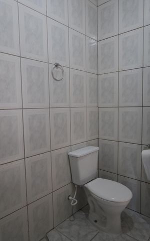Casa para alugar com 100m², 2 quartos e 1 vagaBanheiro