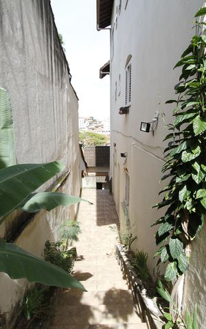 Casa para alugar com 214m², 2 quartos e 1 vagaENTRADA