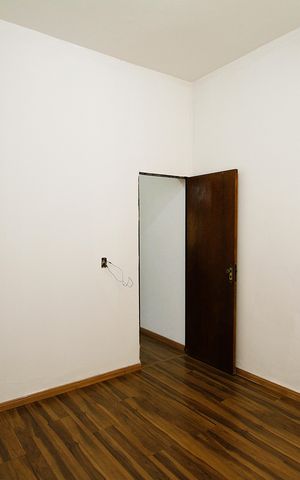 Casa para alugar com 214m², 2 quartos e 1 vagaQuarto 1