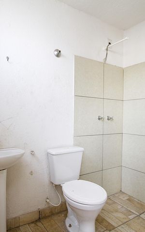 Casa para alugar com 214m², 2 quartos e 1 vagaBanheiro 2
