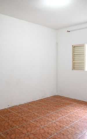 Casa para alugar com 31m², 1 quarto e sem vaga