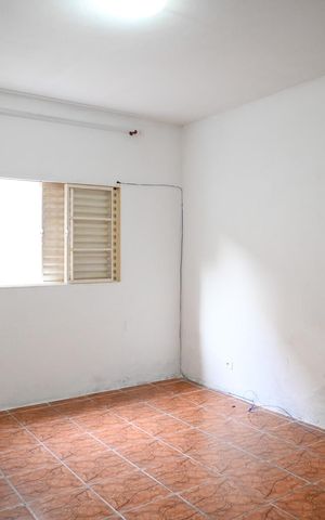 Casa para alugar com 31m², 1 quarto e sem vaga