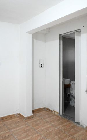 Casa para alugar com 31m², 1 quarto e sem vaga