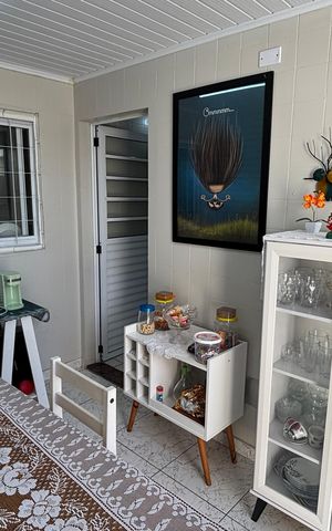 Casa à venda com 195m², 2 quartos e 2 vagas Casa à venda com 195m², 2 quartos e 2 vagasSala de Jantar