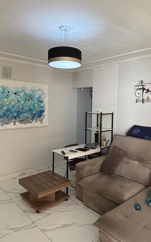 Casa à venda com 195m², 2 quartos e 2 vagas Casa à venda com 195m², 2 quartos e 2 vagasSala