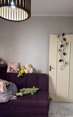Casa à venda com 195m², 2 quartos e 2 vagas Casa à venda com 195m², 2 quartos e 2 vagasQuarto 1