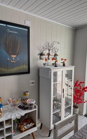 Casa à venda com 195m², 2 quartos e 2 vagas Casa à venda com 195m², 2 quartos e 2 vagasSala de Jantar
