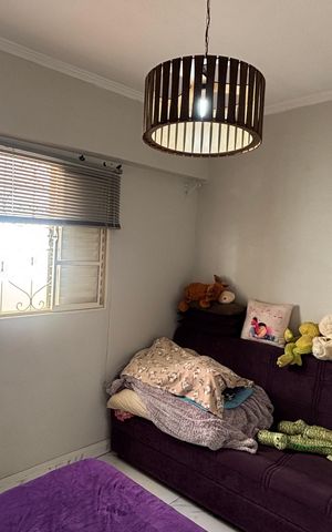 Casa à venda com 195m², 2 quartos e 2 vagas Casa à venda com 195m², 2 quartos e 2 vagasQuarto 1