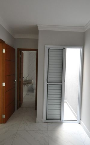 Casa à venda com 120m², 3 quartos e 2 vagasSuíte 2