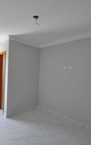 Casa à venda com 120m², 3 quartos e 2 vagasSuíte 1