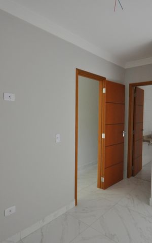 Casa à venda com 120m², 3 quartos e 2 vagasSuíte 2