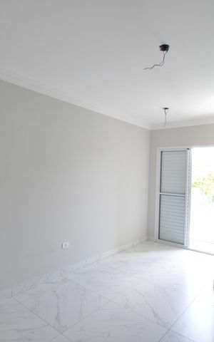 Casa à venda com 120m², 3 quartos e 2 vagasSuíte 1