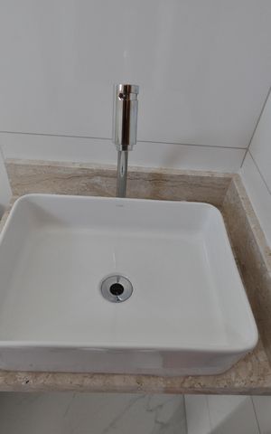 Casa à venda com 120m², 3 quartos e 2 vagasBanheiro da  Suíte 1
