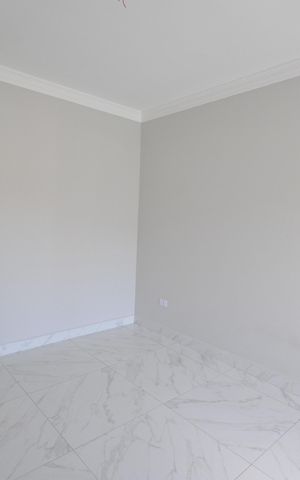 Casa à venda com 120m², 3 quartos e 2 vagasSuíte 1