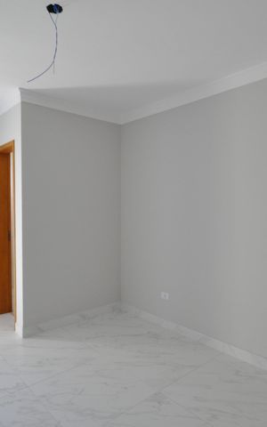 Casa à venda com 120m², 3 quartos e 2 vagasSuíte 1