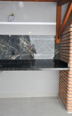Casa à venda com 120m², 3 quartos e 2 vagasÁrea de Serviço