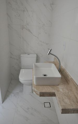 Casa à venda com 120m², 3 quartos e 2 vagasBanheiro da Suíte 2