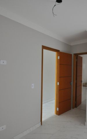 Casa à venda com 120m², 3 quartos e 2 vagasSuíte 2