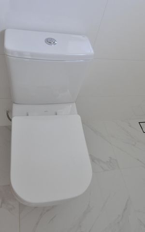 Casa à venda com 120m², 3 quartos e 2 vagasBanheiro da Suíte 1