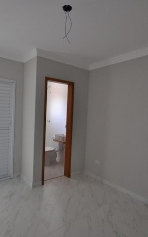 Casa à venda com 120m², 3 quartos e 2 vagasSuíte 3