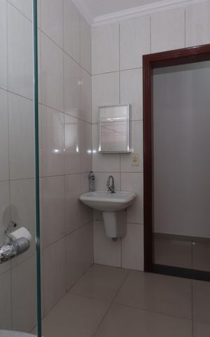 Casa para alugar com 120m², 2 quartos e 1 vagaBanheiro