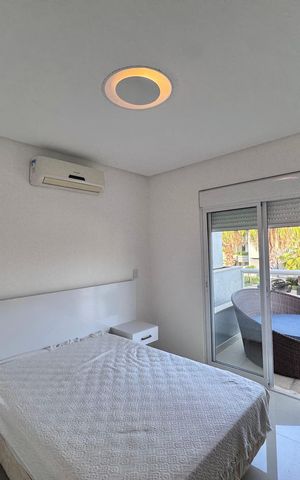 Casa de condomínio à venda com 290m², 4 quartos e 3 vagas Casa de condomínio à venda com 290m², 4 quartos e 3 vagasSuíte 1