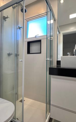 Casa de condomínio à venda com 290m², 4 quartos e 3 vagas Casa de condomínio à venda com 290m², 4 quartos e 3 vagasSuíte 4 - Banheiro
