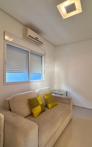 Casa de condomínio à venda com 290m², 4 quartos e 3 vagas Casa de condomínio à venda com 290m², 4 quartos e 3 vagasSuíte 4