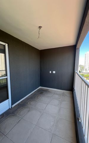 Apartamento à venda com 31m², 1 quarto e sem vaga Apartamento à venda com 31m², 1 quarto e sem vagaSacada