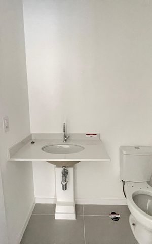 Apartamento à venda com 62m², 2 quartos e 1 vaga Apartamento à venda com 62m², 2 quartos e 1 vagaBanheiro 2