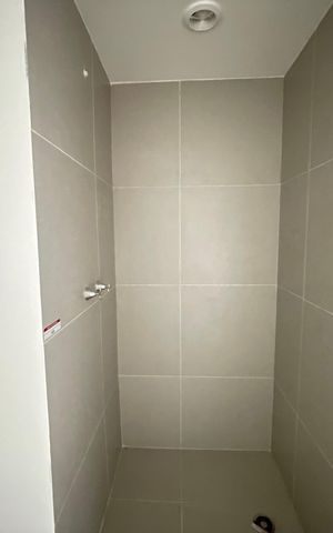 Apartamento à venda com 62m², 2 quartos e 1 vaga Apartamento à venda com 62m², 2 quartos e 1 vagaBanheiro 1