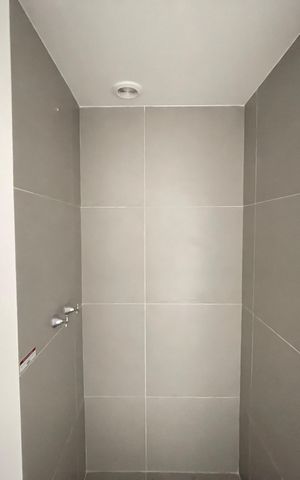 Apartamento à venda com 62m², 2 quartos e 1 vaga Apartamento à venda com 62m², 2 quartos e 1 vagaBanheiro 2